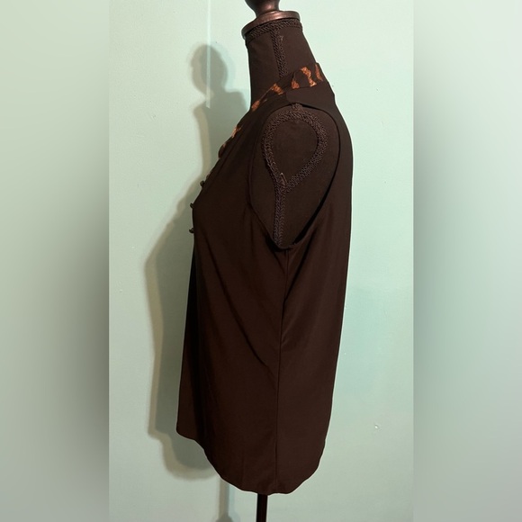 #72 Diane Belle Black/cheetah blouse - Picture 3 of 7